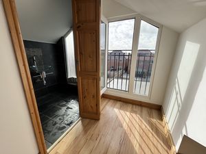 Loft Space- click for photo gallery